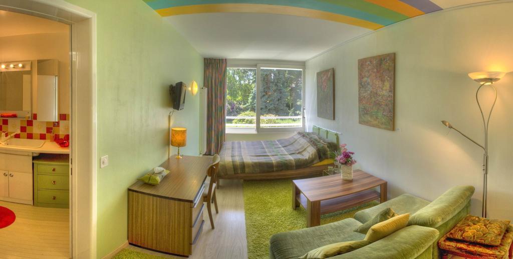 Villa Esprit3 ジュネーブ 部屋 写真